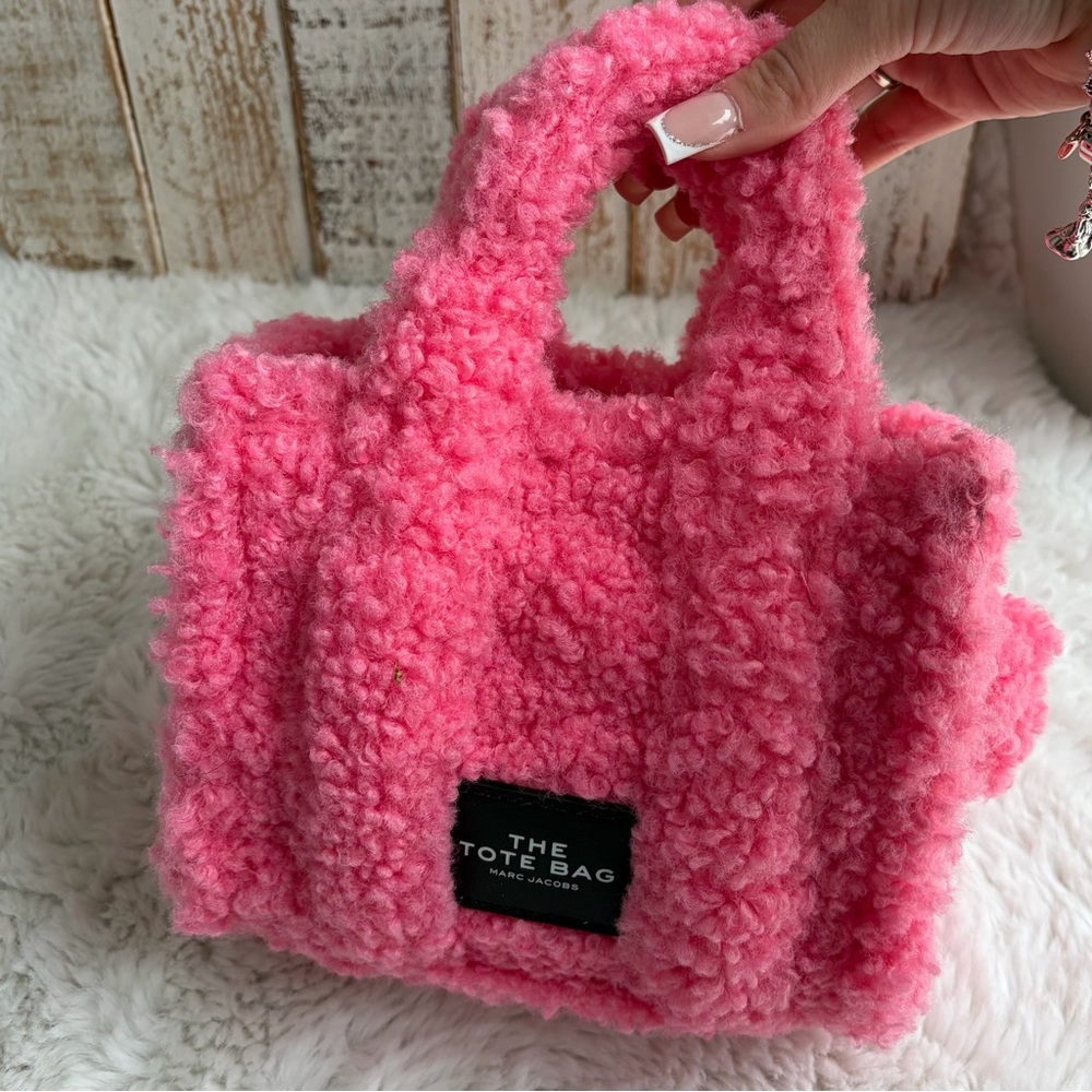 Marc Jacobs The Teddy Tote Bag (micro)